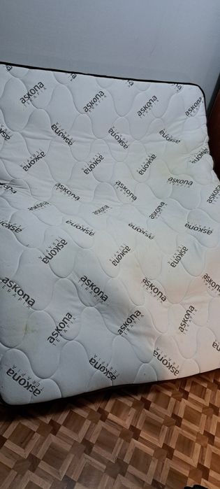 Отдам матрас даром