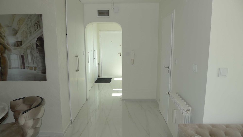 Продава се Двустаен апартамент в София, Лозенец - 80 кв.м за 3838 €/кв.м - Снимка #8