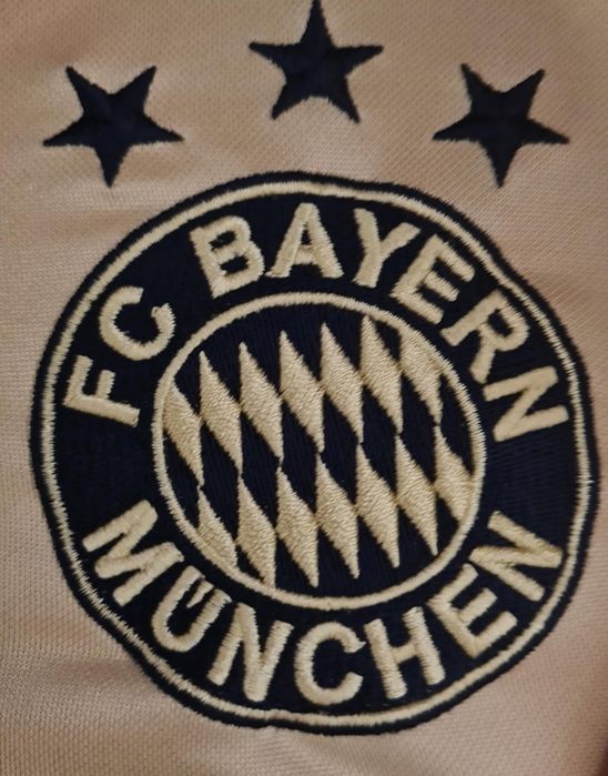 Fc Bayern Munchen jersey (negociabil)