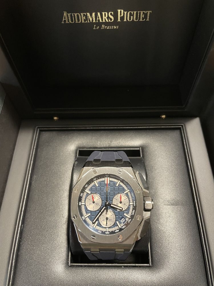 Часовник Audemars Piguet Royal Oak Offshore 43 Titanium Blue Dial