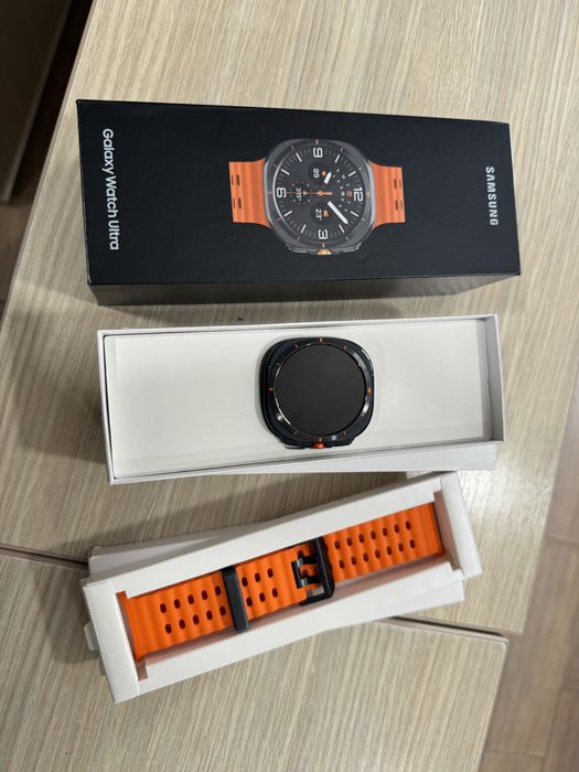 Samsung Watch Ultra (2025), 47mm, LTE, Titanium Gray, Garantie!!!