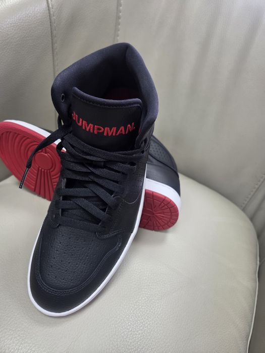 Nike jordan jumpware