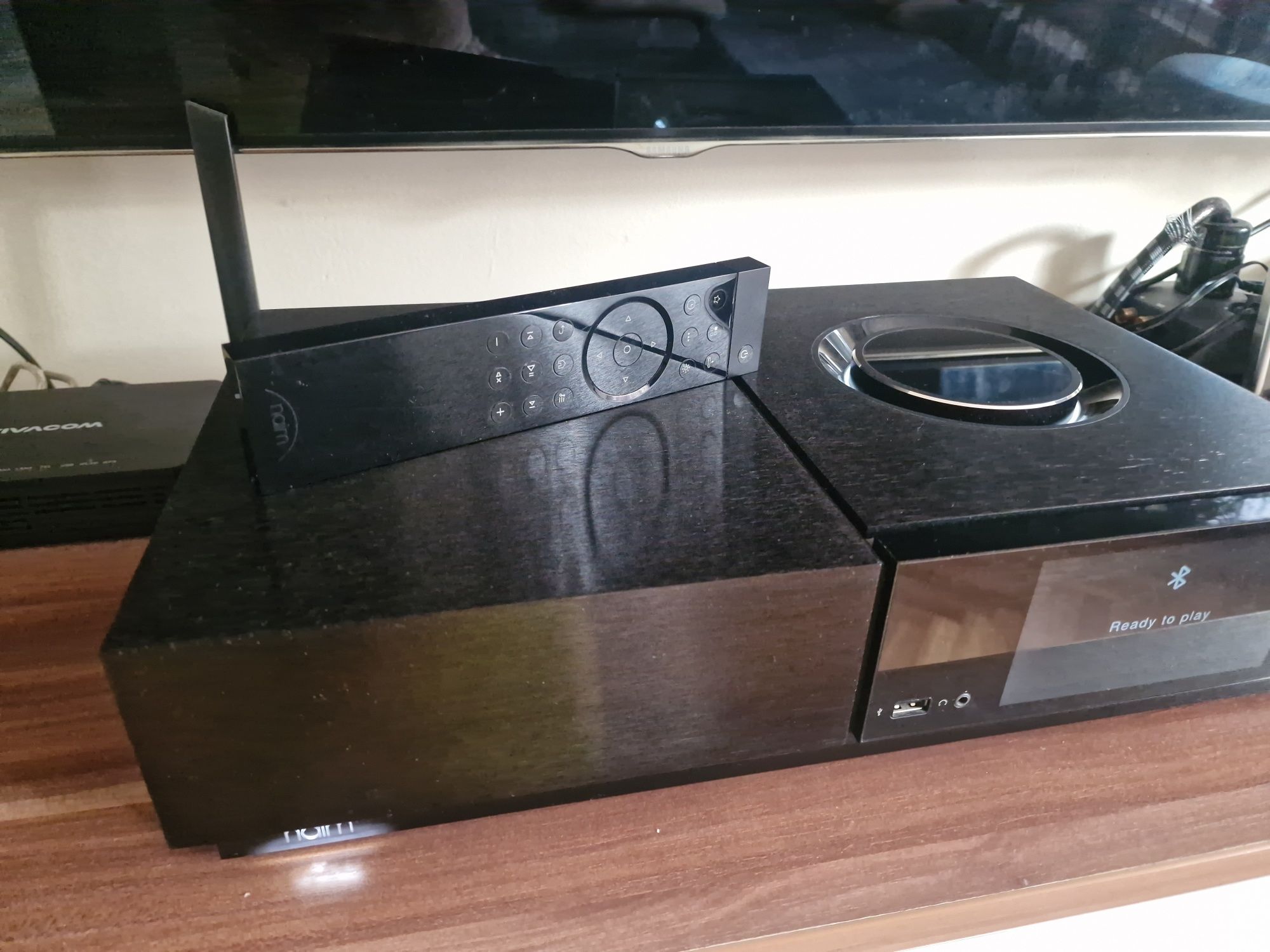 Усилвател Naim Uniti Nova