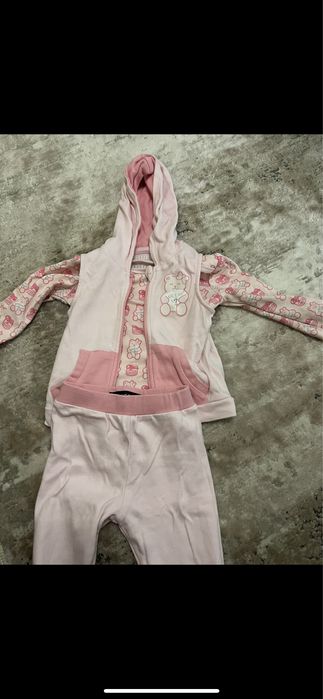 Дрехи на Гуес Найк