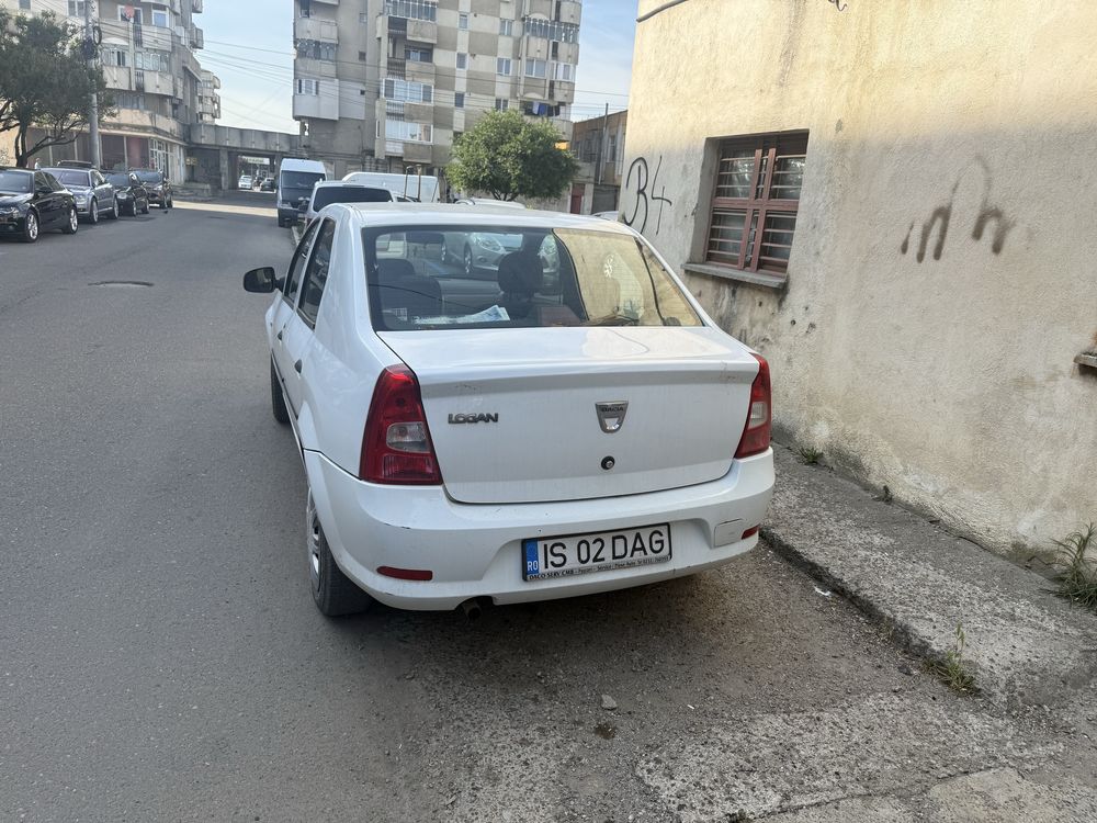 Dacia Logan 1.2/2012 152k reali