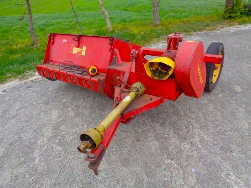 Tocatoare coceni cartofi paie vegetale siloz verde Taarup JF Fiat