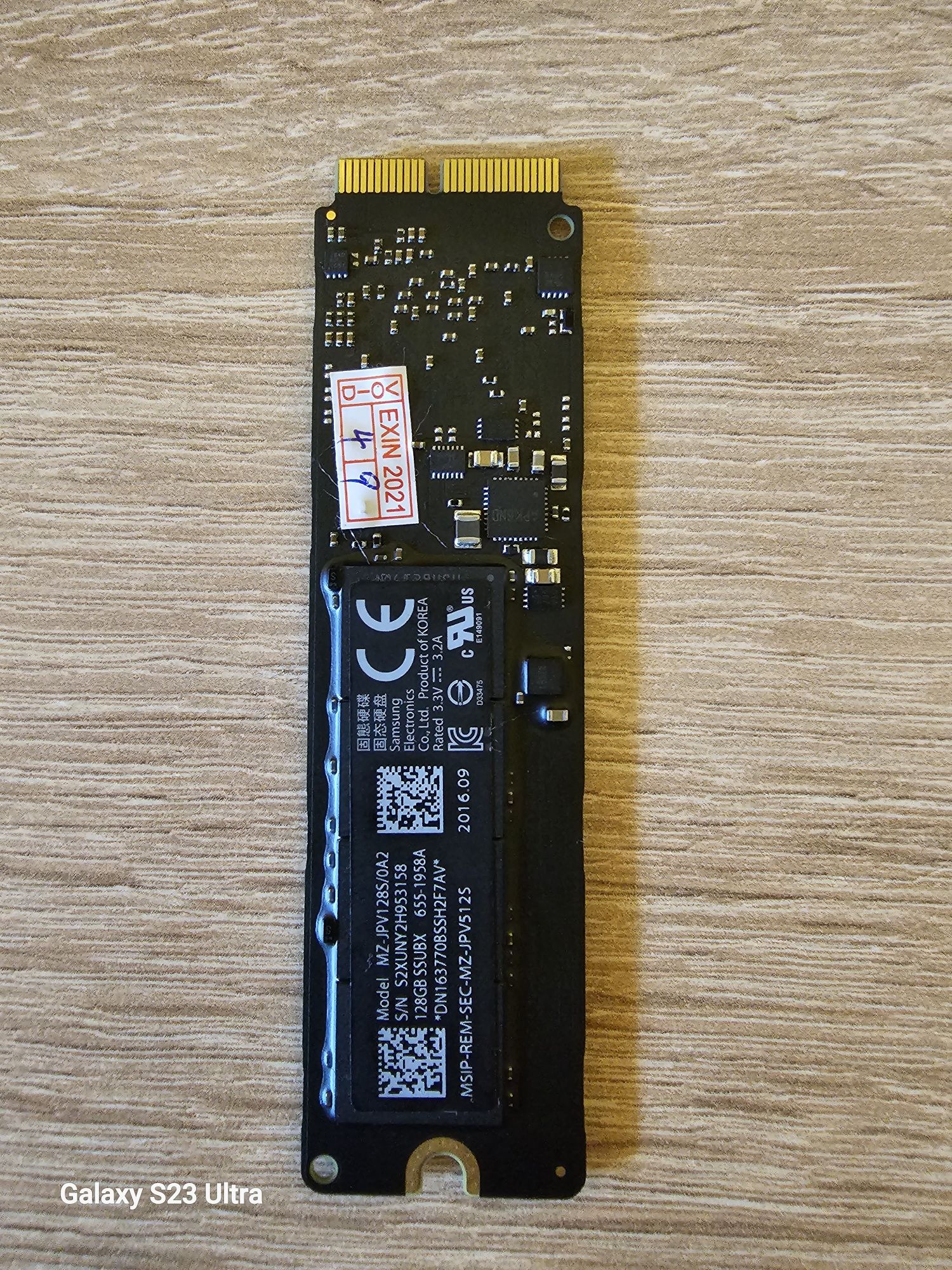 NVMe SSD 128gb Samsung original за Macbook Pro