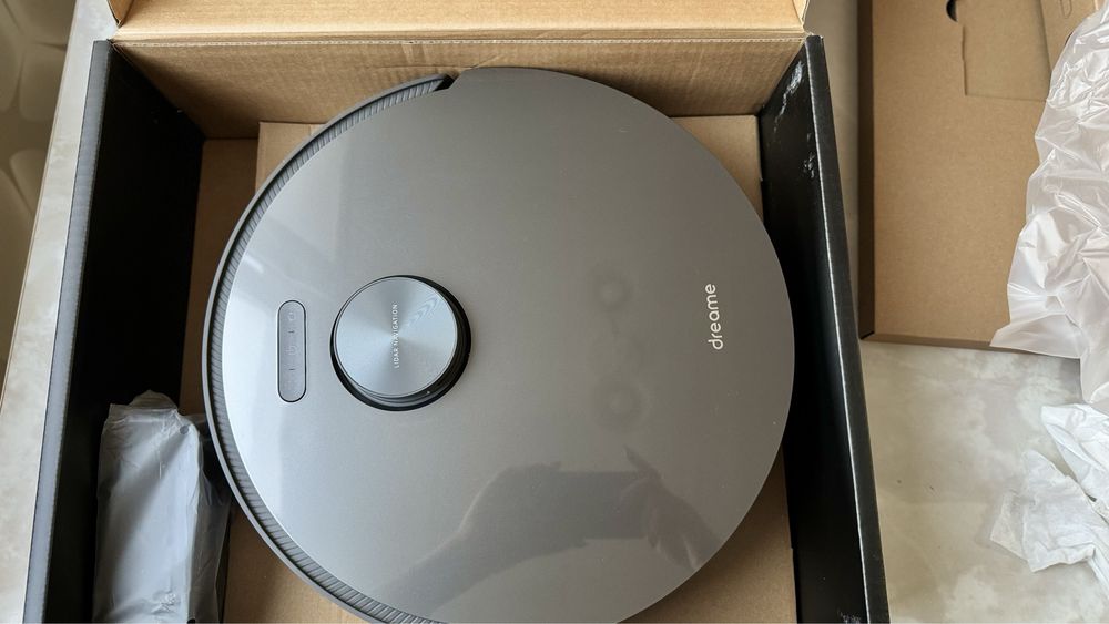 Продам робот пылесос