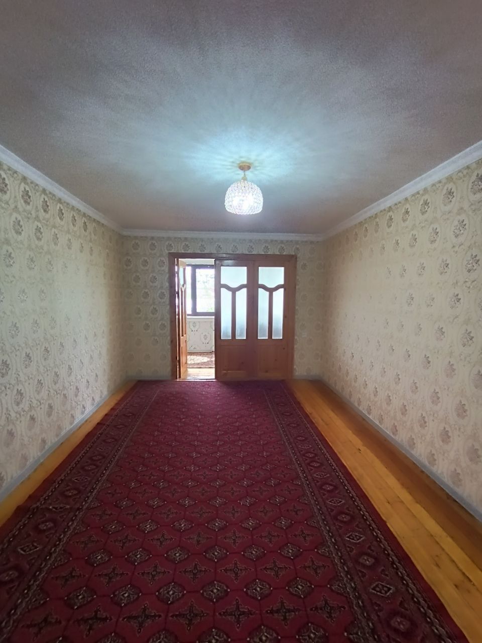 Срочно продается 3х комнатная квартира,Зафар ресторан,Ипотека