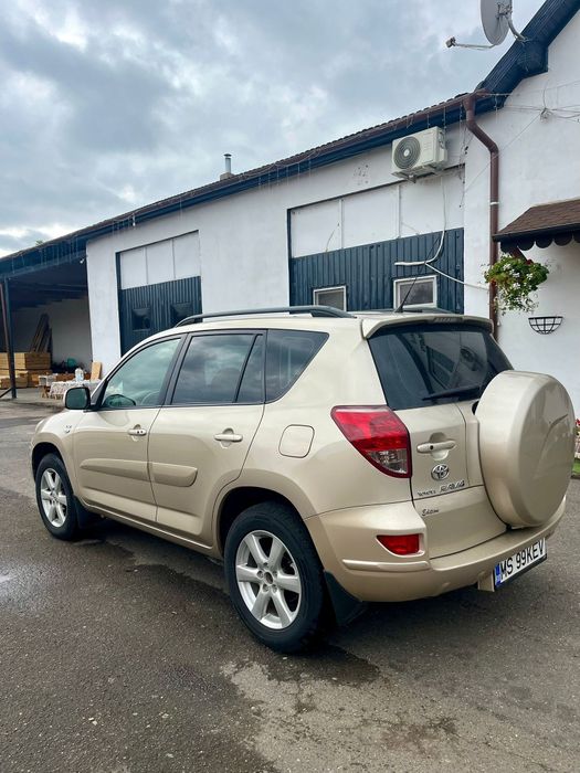 TOYOTA RAV 4 motor 2.2 136 cai