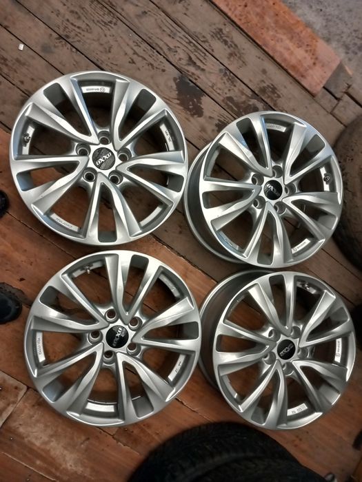 Jante r17 5x114.3 et 40 cb 66.1 renault dacia nissan