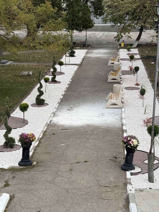 Доставка Бял чакъл от Бял камък за украси и декорации