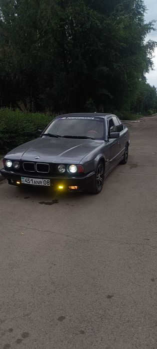 1990жыдғы 2.5газ бензин