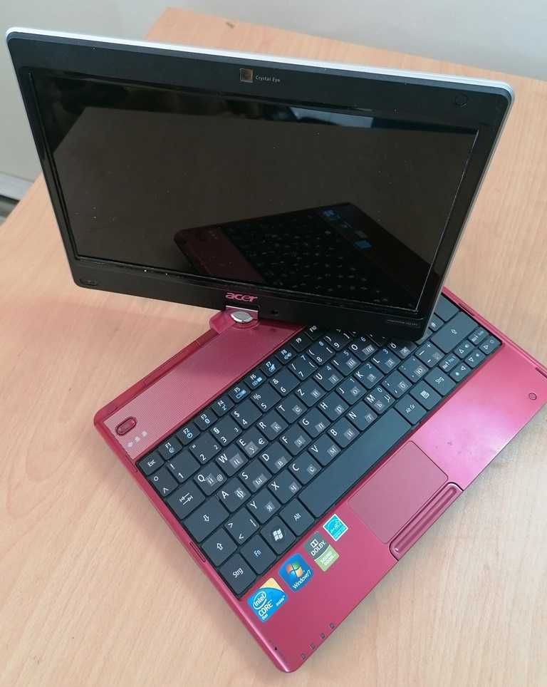 Лаптоп Acer Aspire 1825PT