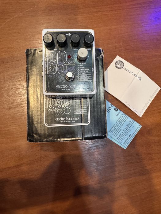 Гитарная педаль -  Electro-Harmonix B9 Organ Machine