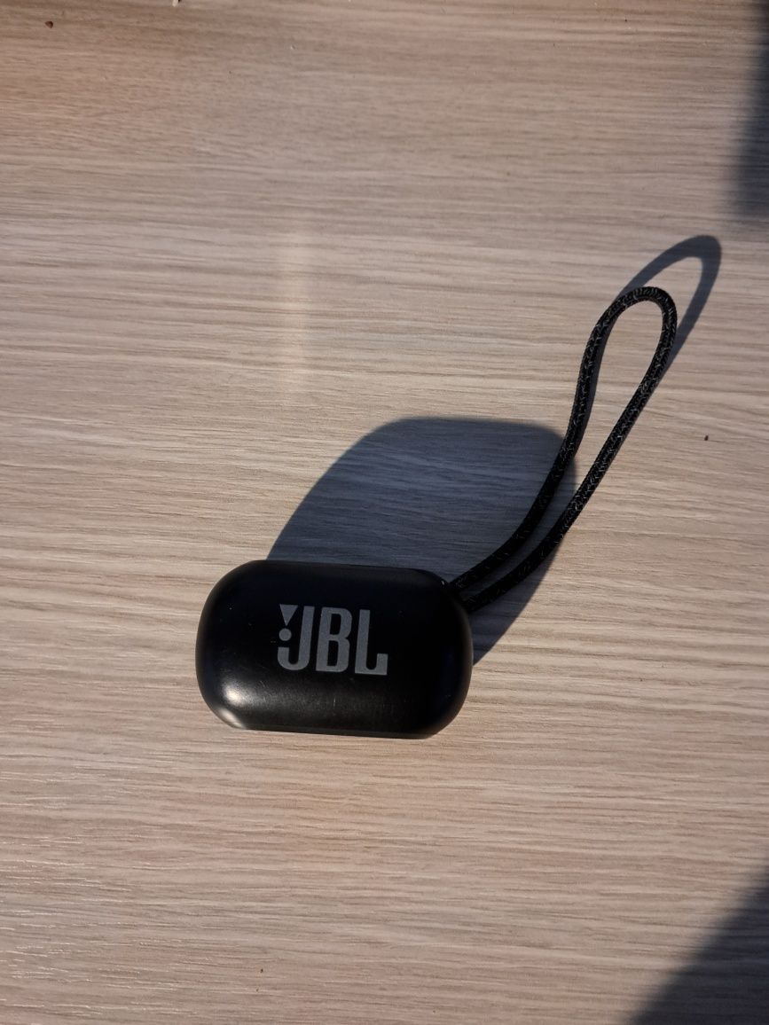 Vand casti jbl reflext flow pro