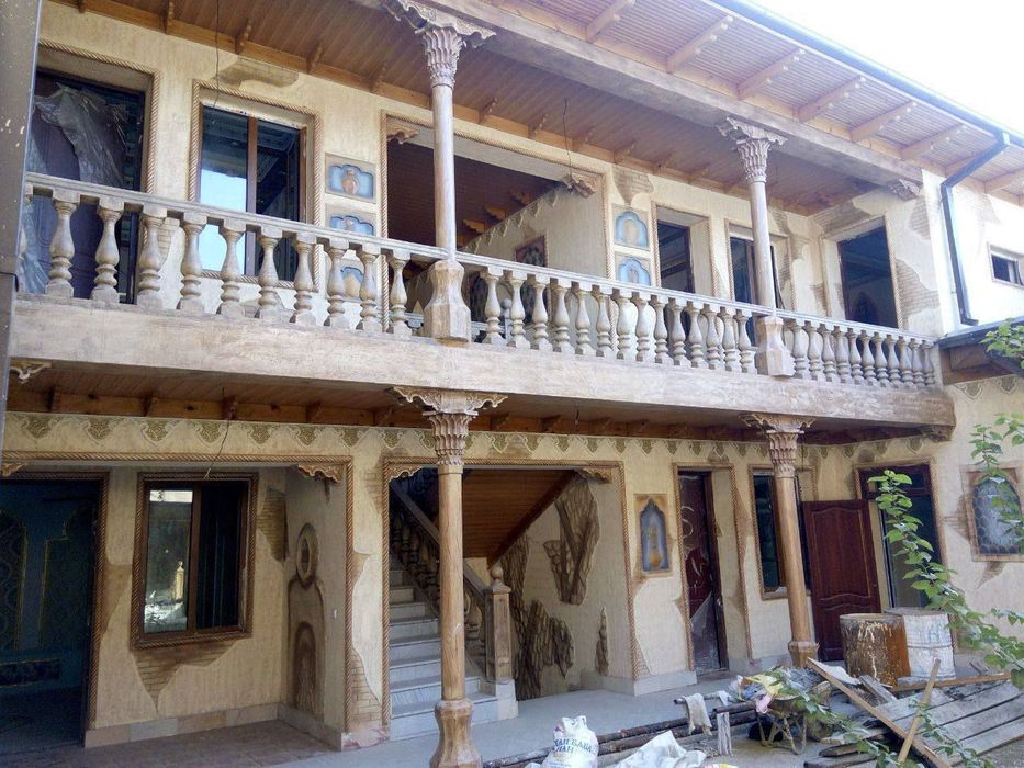 Продается отдельно стоящее здание Шайхантахурский район 900м2