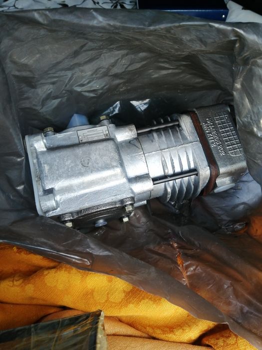 Продам воздушный компрессор