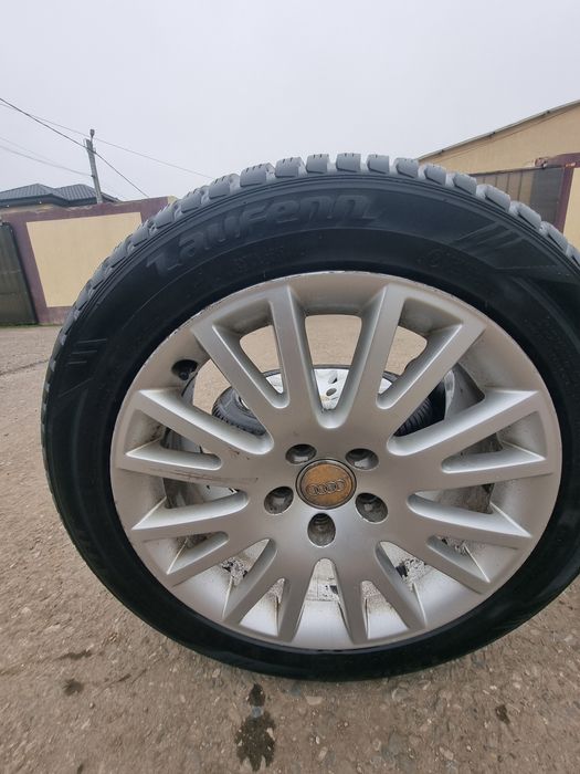 Vând set anvelope cu jante aliaj