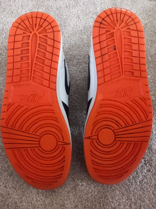 Jordan 1 Electro Orange