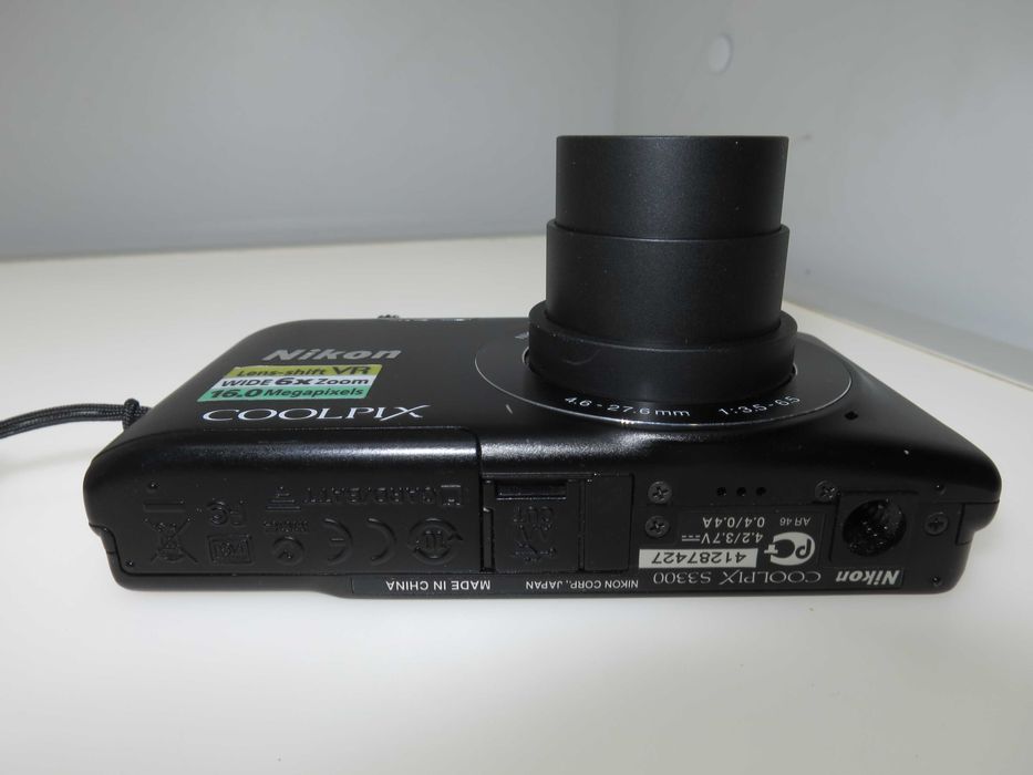 Nikon Coolpix S3300 ултра компактен фотоапарат дигитална камера