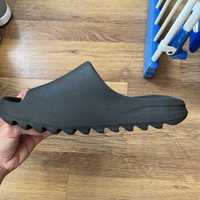 Yeezy slide negru