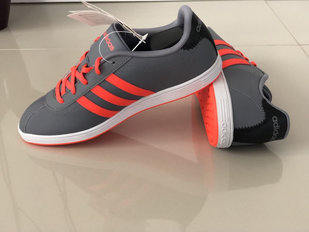 Adidas Neo - lichidare stoc