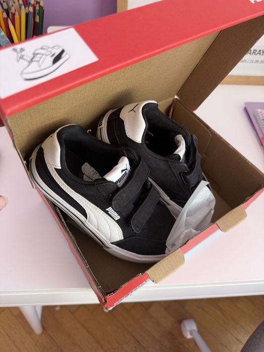 Кецове Puma в черно и бяло
