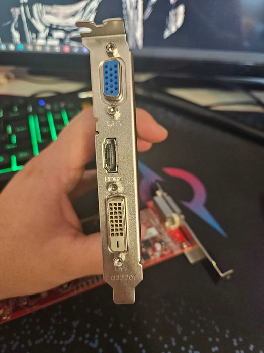 Vand placa video amd , nvidia