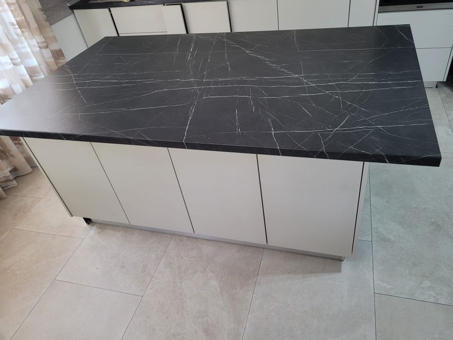 Vând blat model deosebit