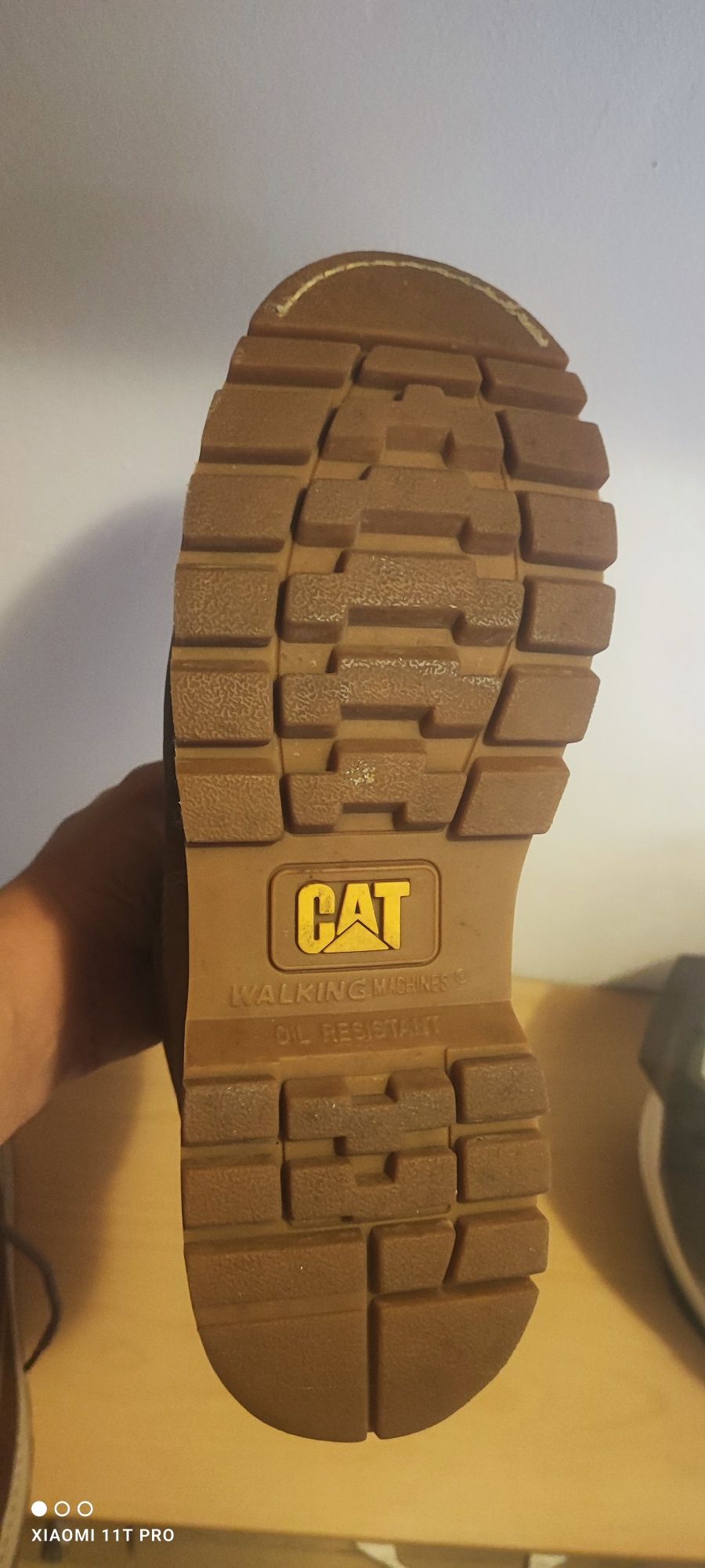 Обувки Caterpillar 44 номер