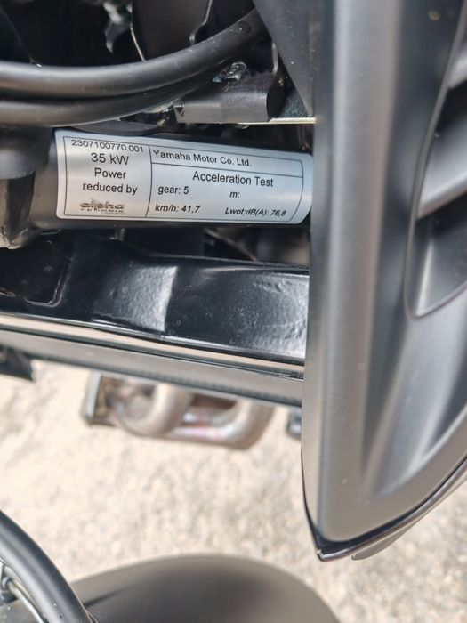 Yamaha MT-07 Matte Black 2022 - 8000 km - Limitat A2