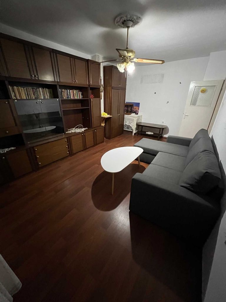 Дава се под наем Тристаен апартамент в Хасково, Орфей - 90 кв.м за 183.6 € - Снимка #11