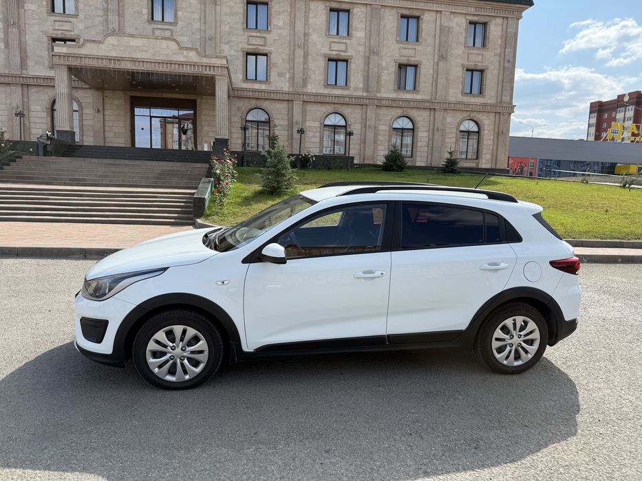 Продаю Kia Rio X-line в отличном состоянии