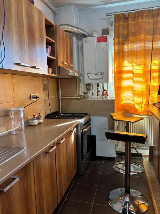 Garsoniera de inchiriat zona Militari Residence