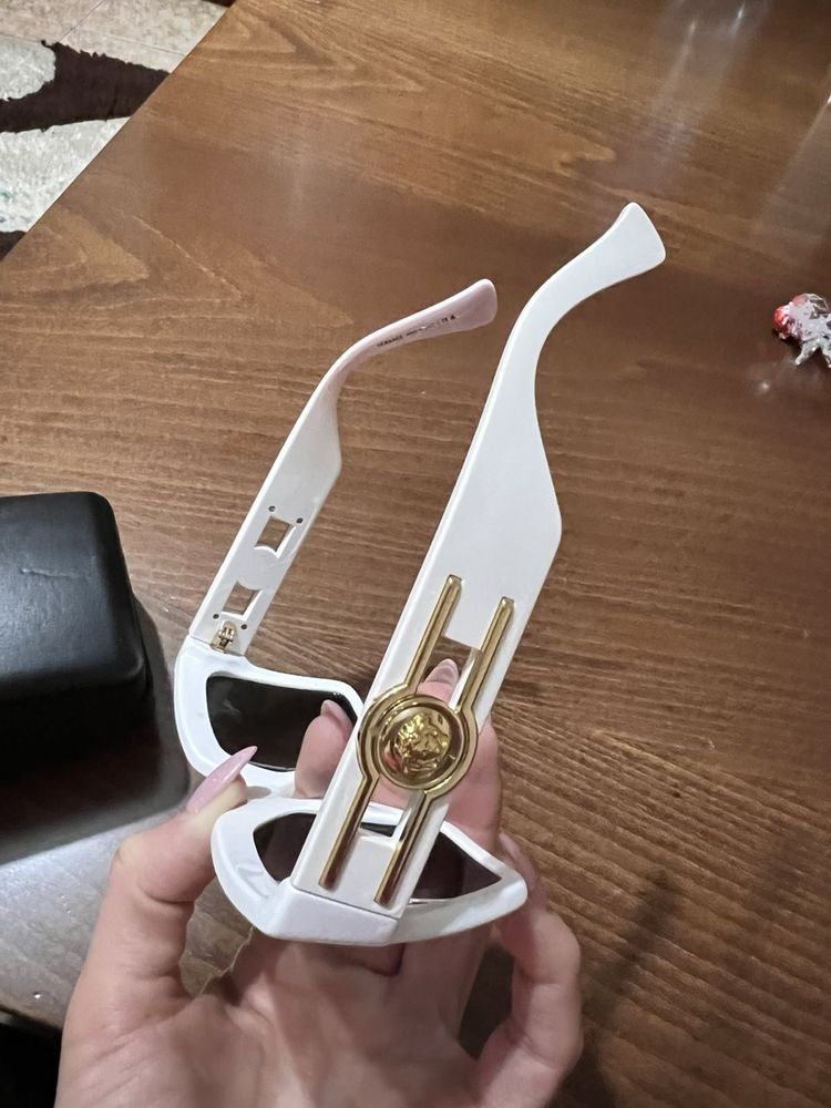 Слънчеви очила Versace
