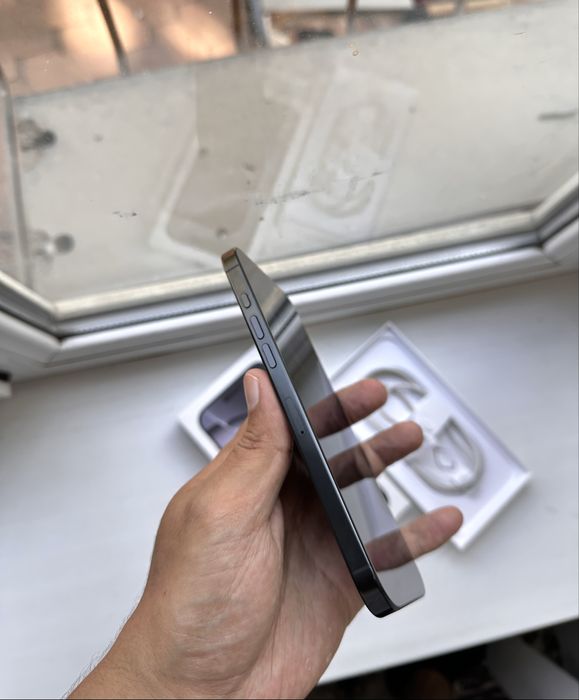 16 Pro Max 256GB Black Titanium 95% Sim