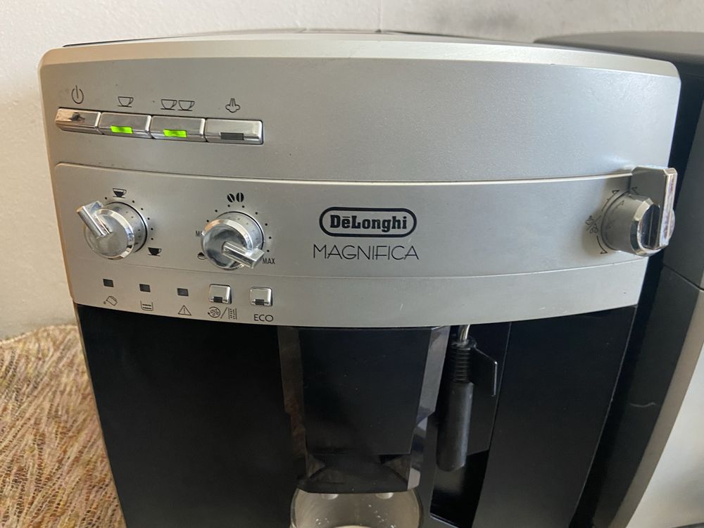 Espresor cafea Delonghi magnifica eco