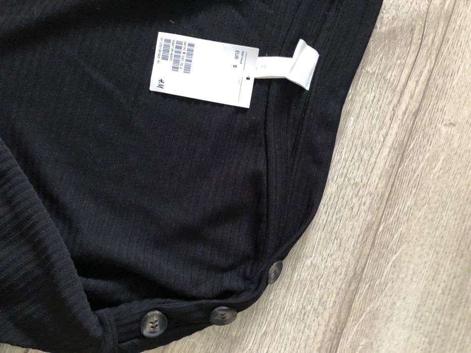 Bluza neagra dama H&M, S, noua cu eticheta