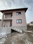 Casa single 5 camere 3 bai + 427mp teren - Cisnadie