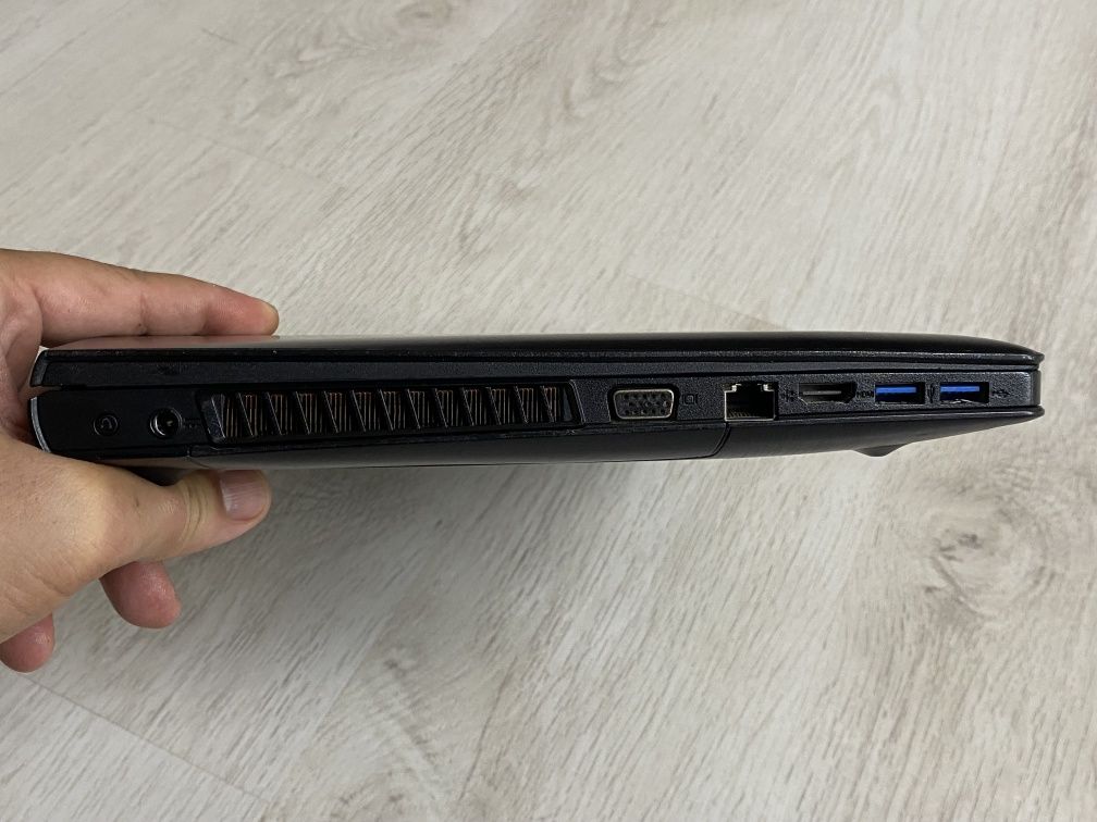 Laptop Lenovo Y510P, i5-4200M, 8Gb RAM, 250Gb SSD, 2 x 755M 2Gb