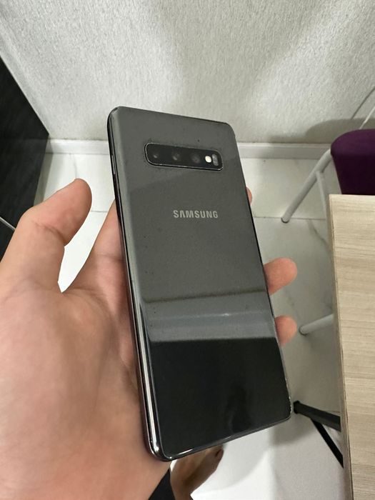 Samsung S10+ 512/16