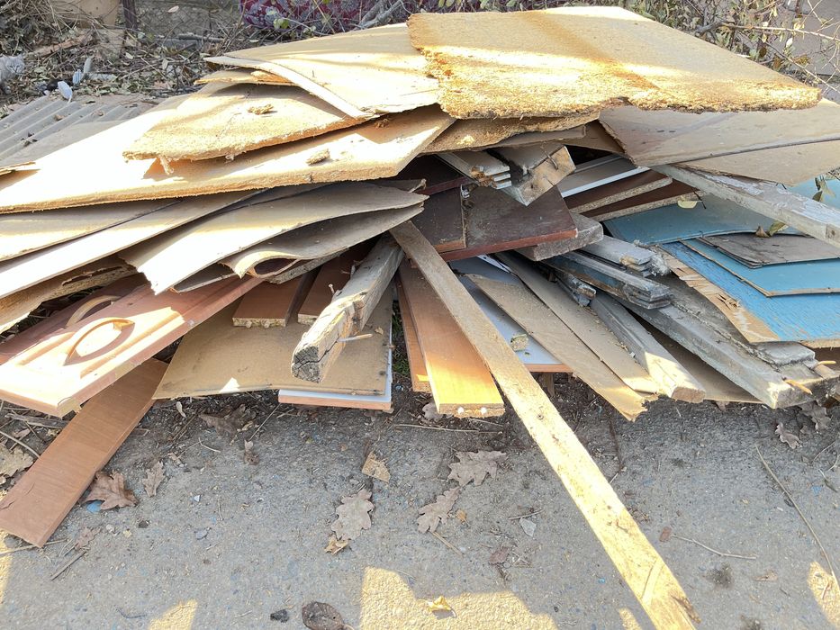 Тегің отын, дрова бесплатно, келіп алып кет.