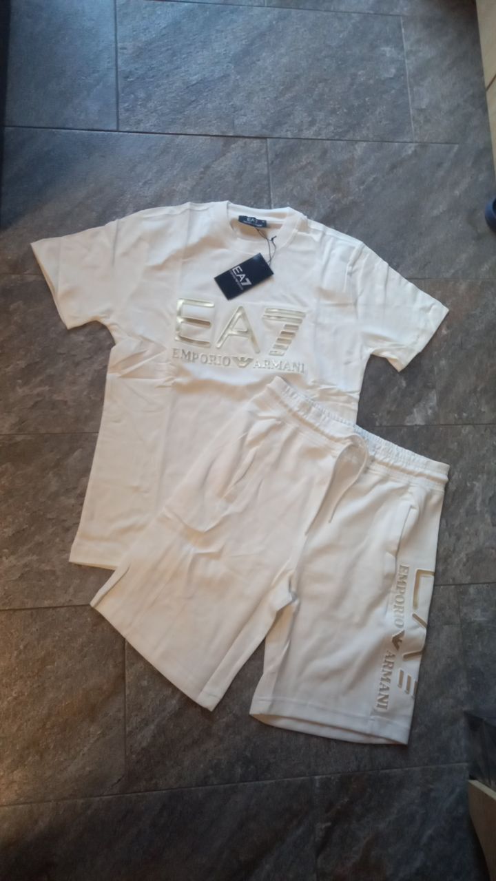 Compleu Armani calitate premium