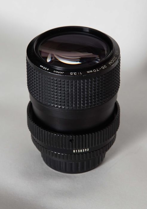 Obiectiv Minolta MD Zoom 35-70mm f/3.5 (diafragmă constantă!)