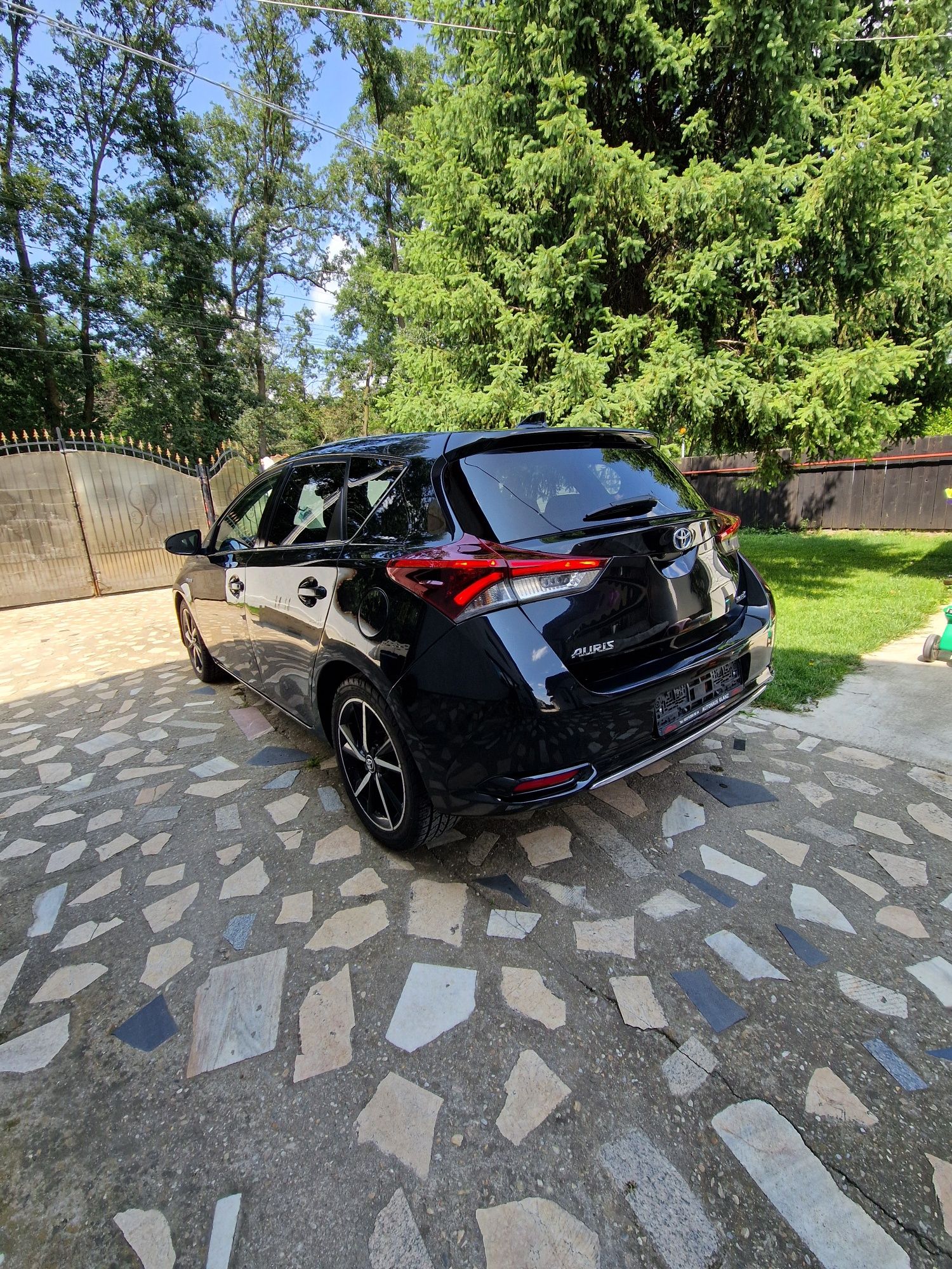 Toyota Auris 1.8 HYBRID