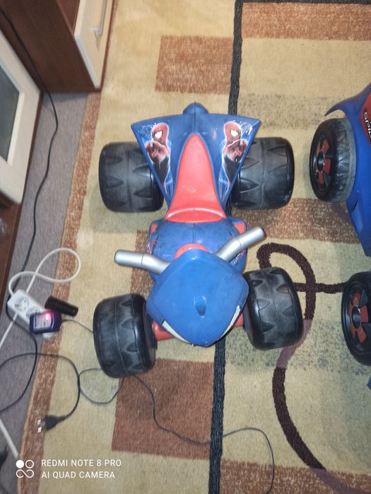 Vând Masinita și Atv electric Spiderman