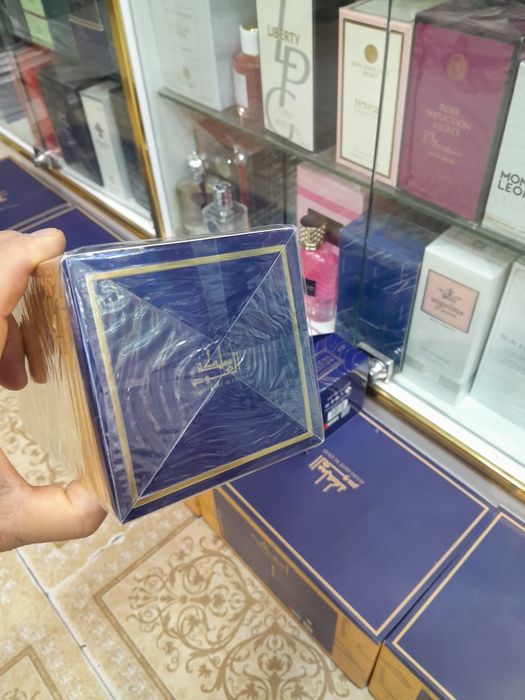 Mamlakat oud Ashaab Eau de parfum (100)ml