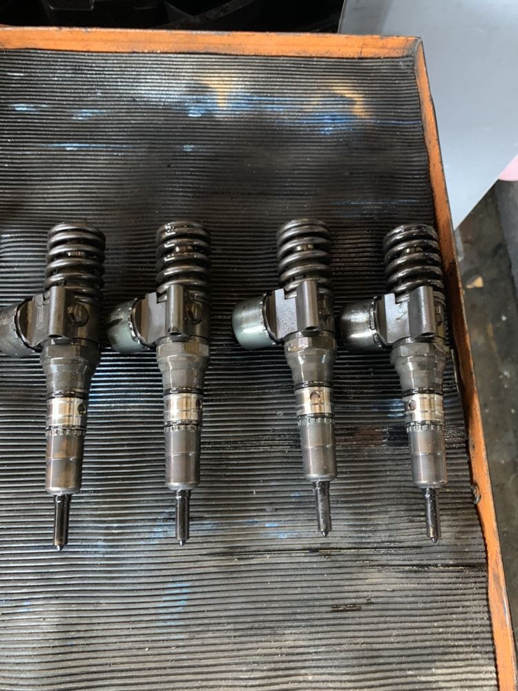 Set injectoare vw 2.0tdi\BKD