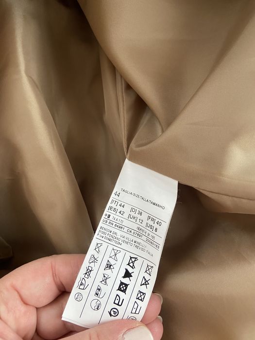 Ново вълнено бежово, карамелено, camel палто Benetton, размер IT 44